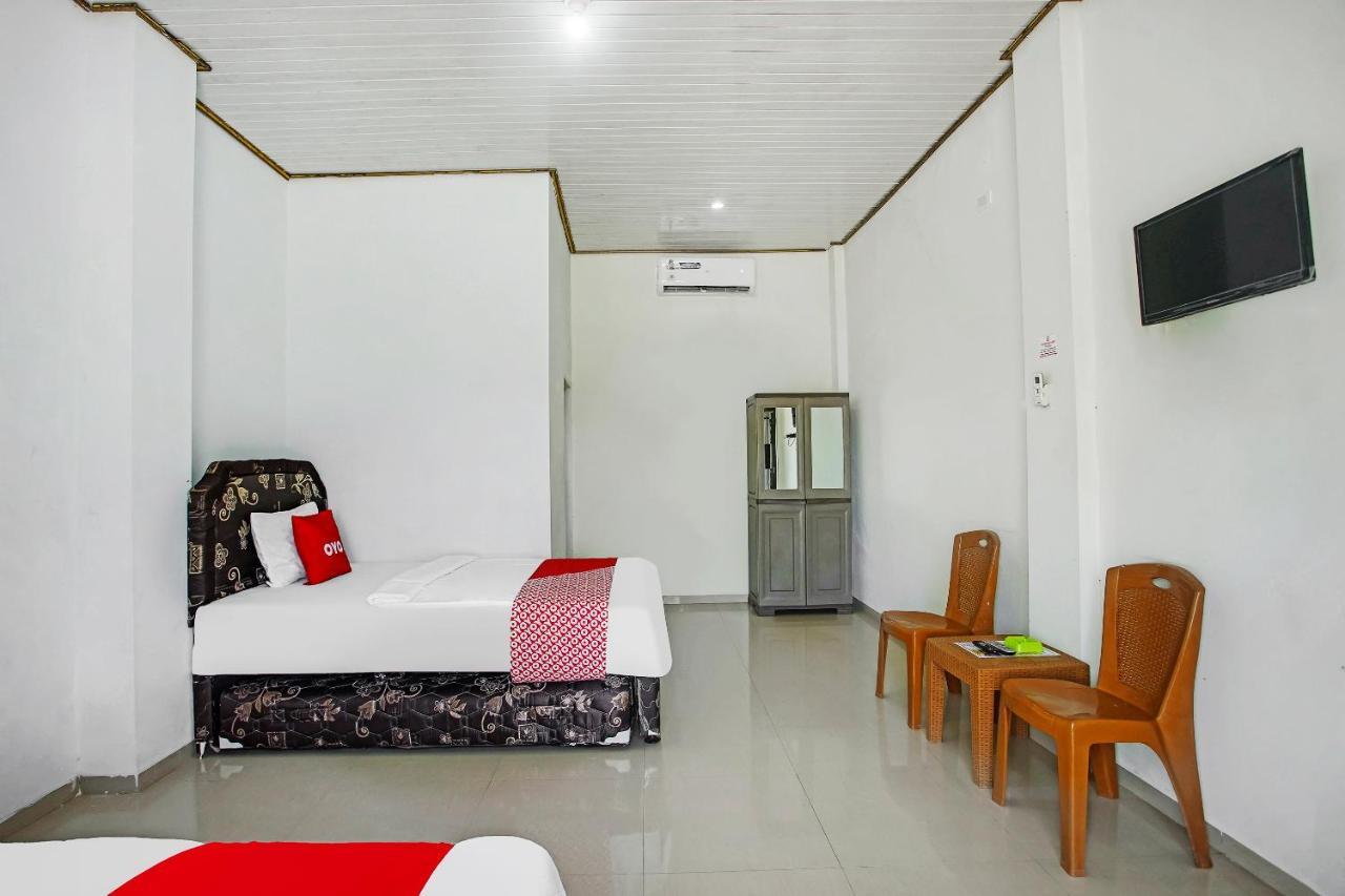 Oyo 2246 Anjung Bang Oking Hotel & Resort Pasarpulaupisang Exterior photo